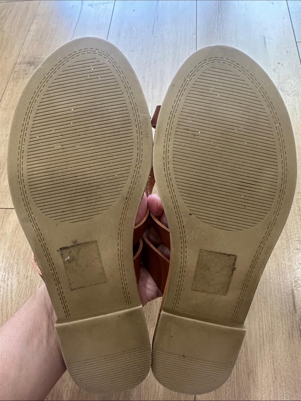 Steve Madden Tan and Brown Strappy Slide Sandals - Picture 7 of 8